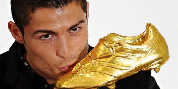 Ronaldo sa zlatnom kopačkom