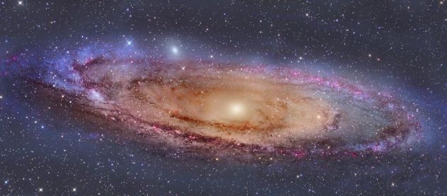 messier 31 ili Adromeda naša najbliža galaktika sa kojom čemo se za nekoliko milijuna godina spojiti